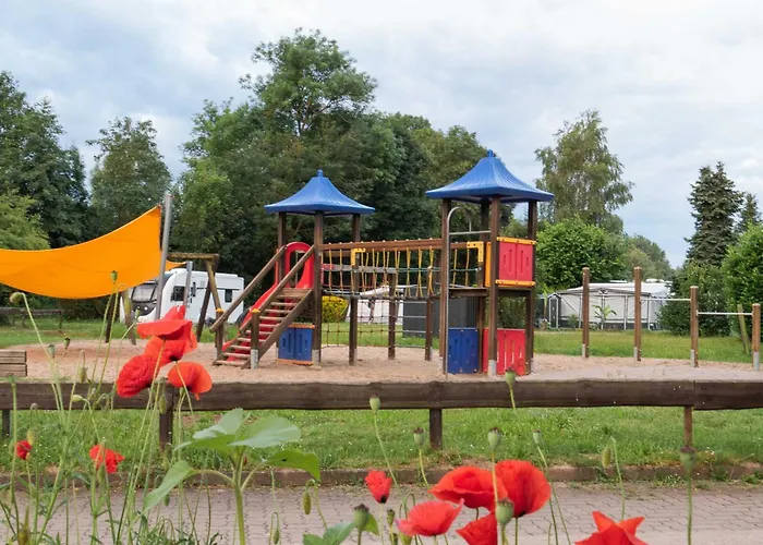 בית נופש Sleep Space 3 - Tiny Spot Suedpfalz Rülzheim